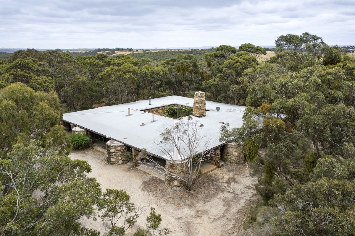 Robin Boyd midcentury masterpiece for sale ArchitectureAu