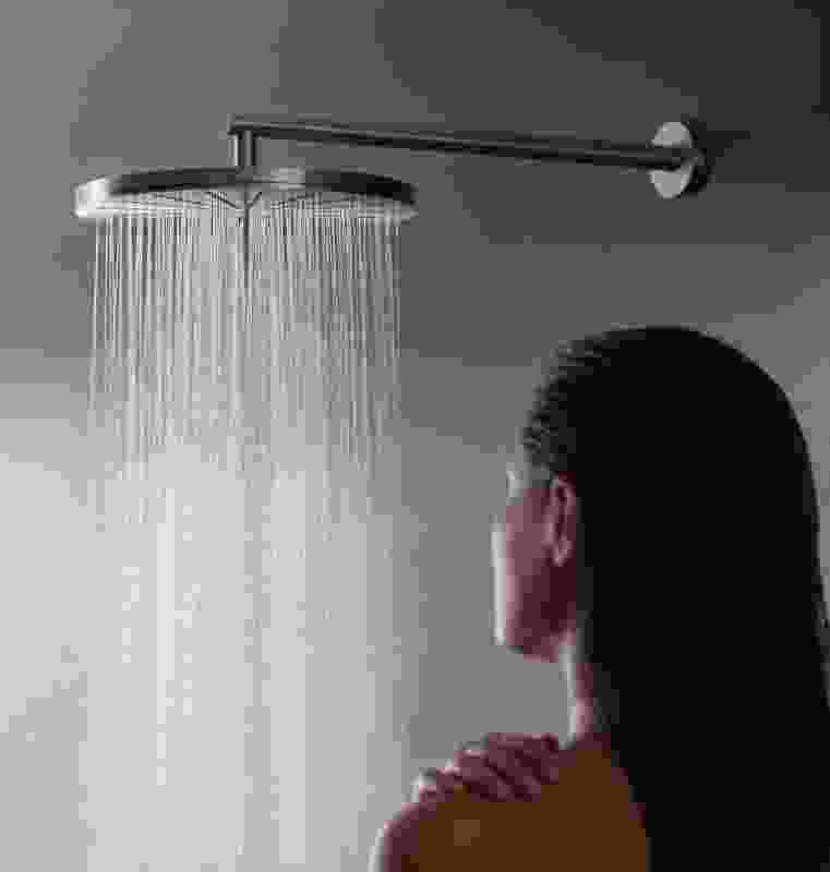 Vola's 060 round-head shower.
