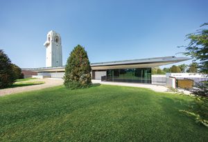 Implied geometries overlaid onto the landscape by Lutyens, uncovered using research by Hector Abrahams, informed the siting of the new building.