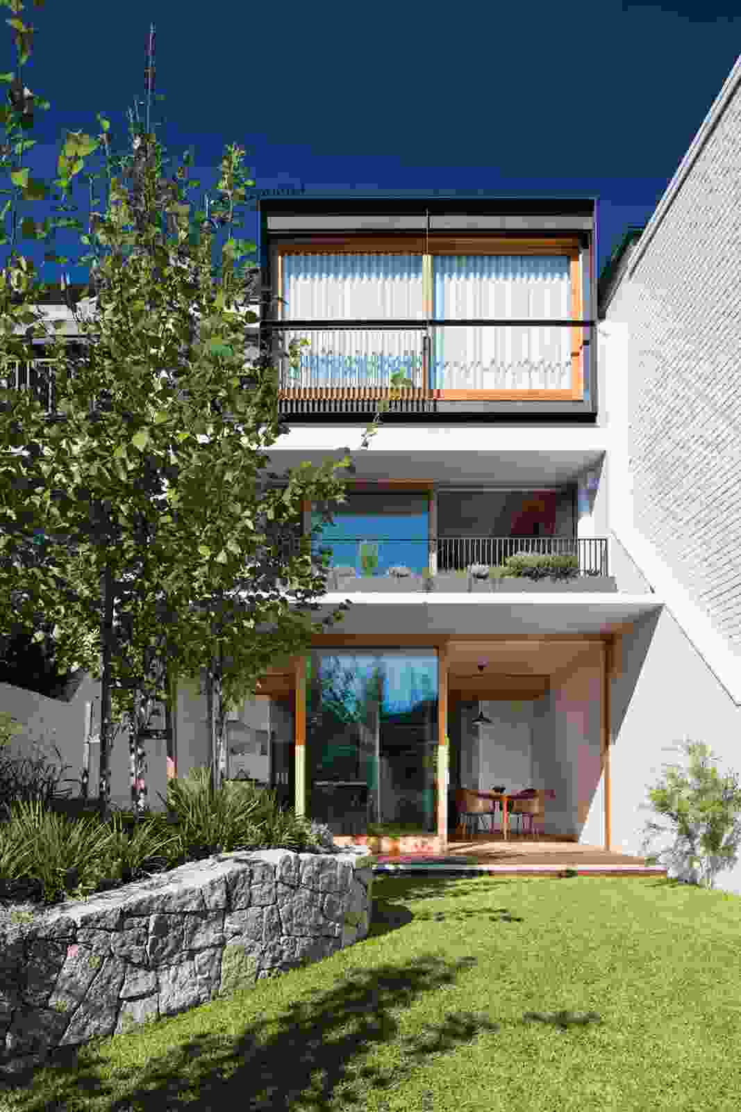 Split Geometric House Split House | ArchitectureAu