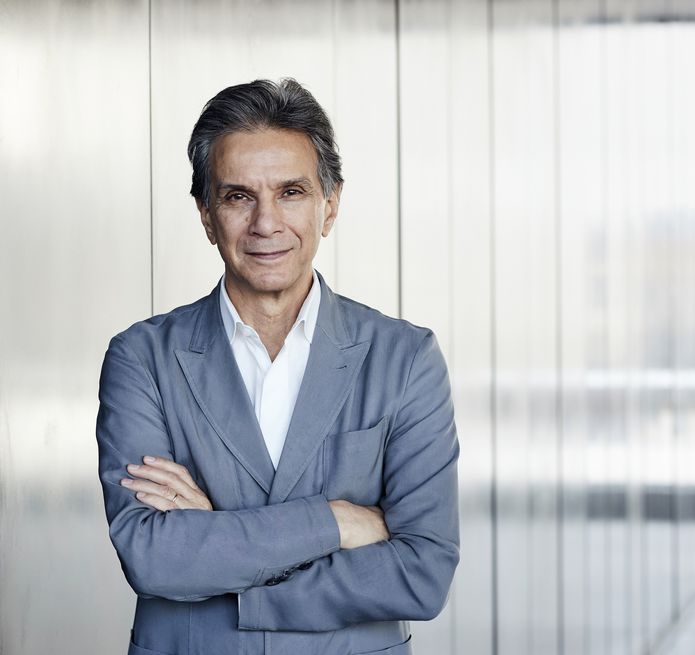 Alec Tzannes.