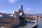 Why do architects want to be artists?
