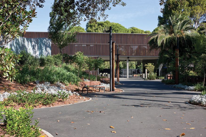 Giant Pandas Architectureau Giant Pandas Architectureau