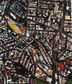 Aerial view showing the plan location of St Vincent’s within the dense innerurban environment.