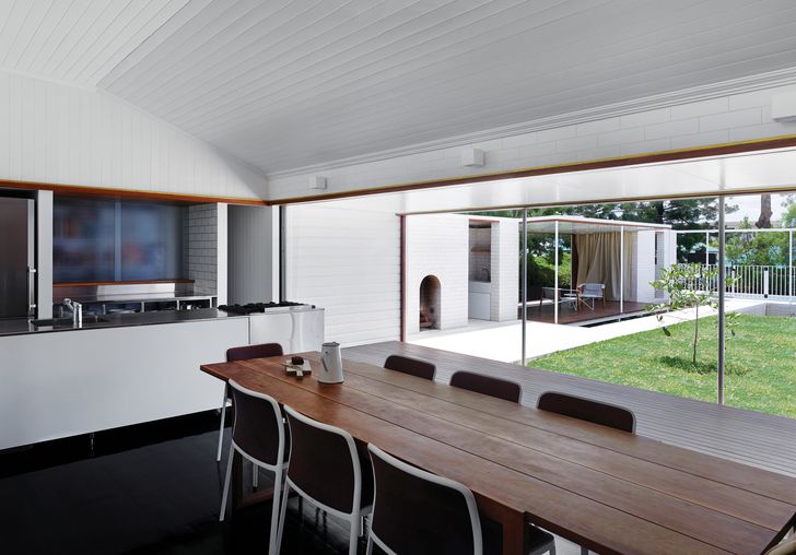James Russell Architect renovated Mitchell Street House to enable the client’s son’s carers to come and go without disturbing other family members.