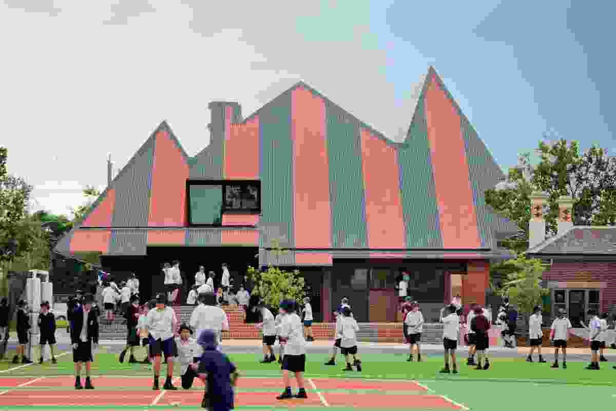 At Penleigh and Essendon Grammar School Junior Boys building (2011) the street facade traces the silhouette of a Federation house.